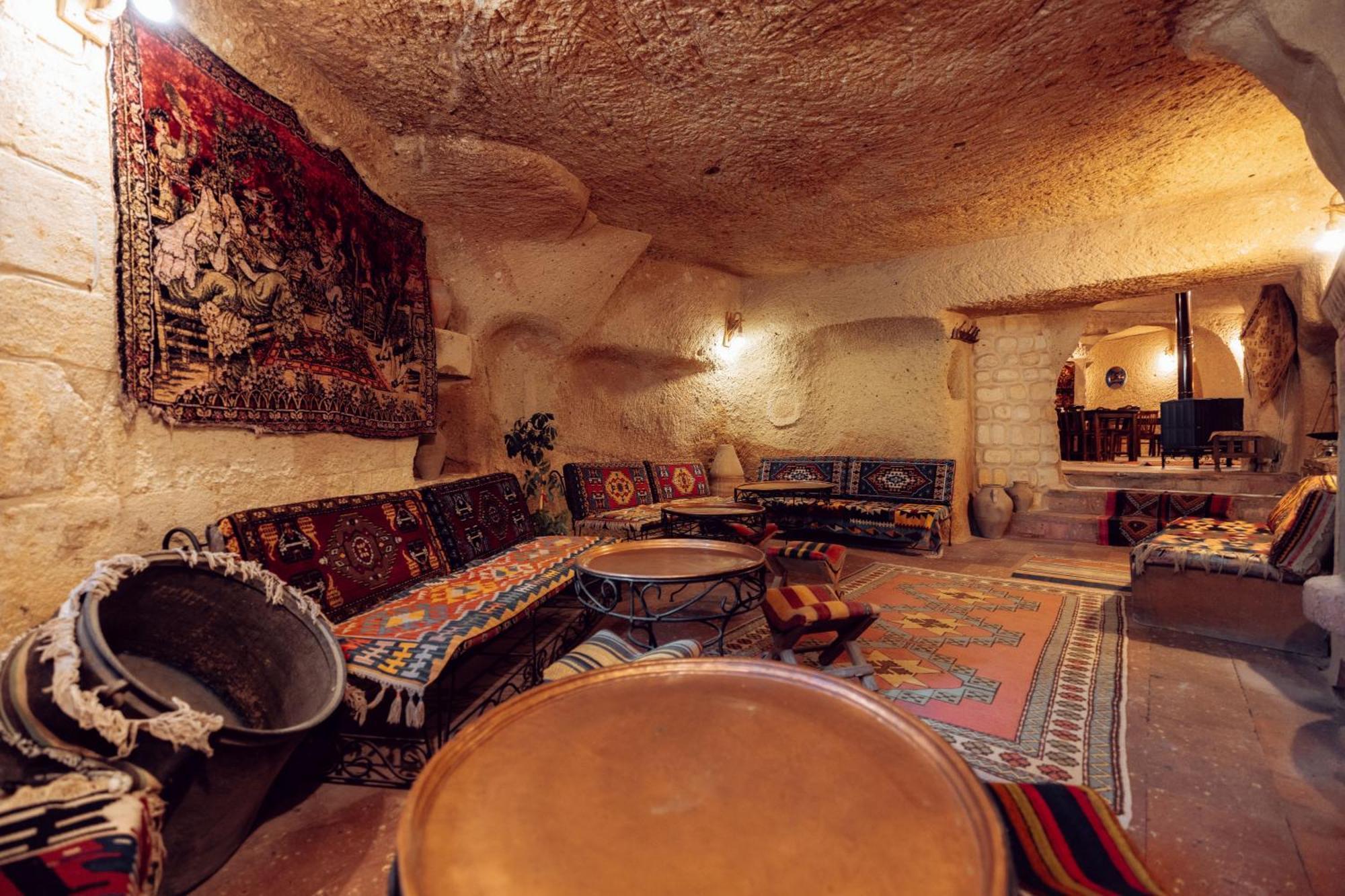 Melis Cave Hotel Urgup Exterior photo